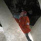 Es necesario utilizar trajes especiales refrigerados para aguantar las altas temperaturas de la cueva.
Imagen: Penelope Boston